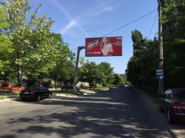 Щит 6x3,  Ільфа та Петрова вул., 37 - від  Вільямса вул.