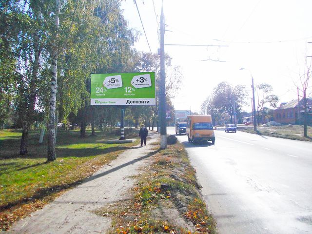 Щит 6x3,  Бандери С. ул., - Нижнеолепеховская ул. (мост) в центр.(400 м. до Центрального Автовокзала")