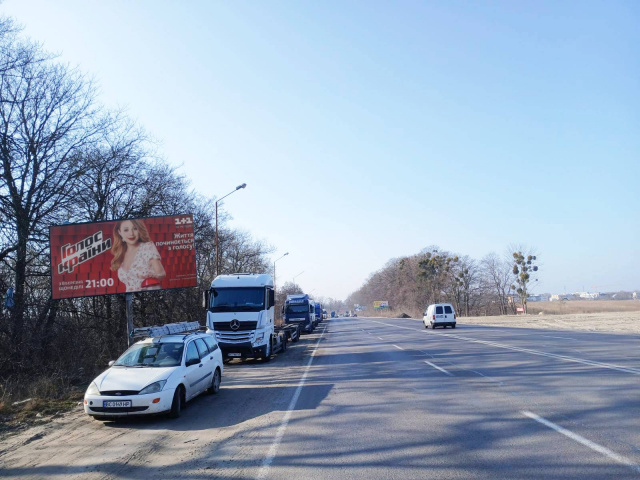 Щит 6x3,  Траса Львів - Київ, виїзд зі Львова, (200 м. от АЗС "Shell")