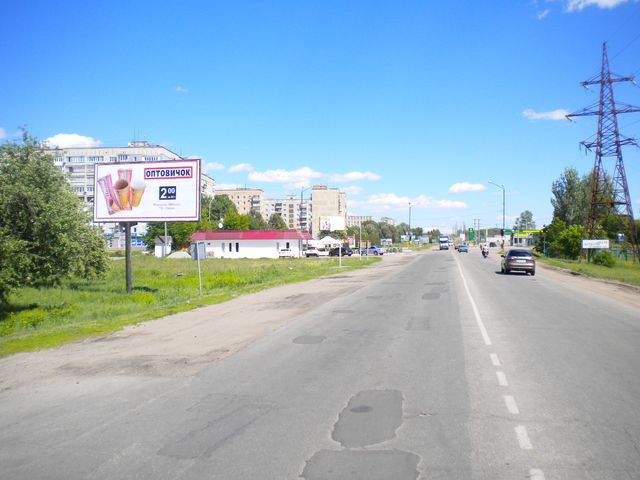 Щит 6x3,  Героїв Сталинграду вул.,19 (від 100 м.  "Сільпо") в центр