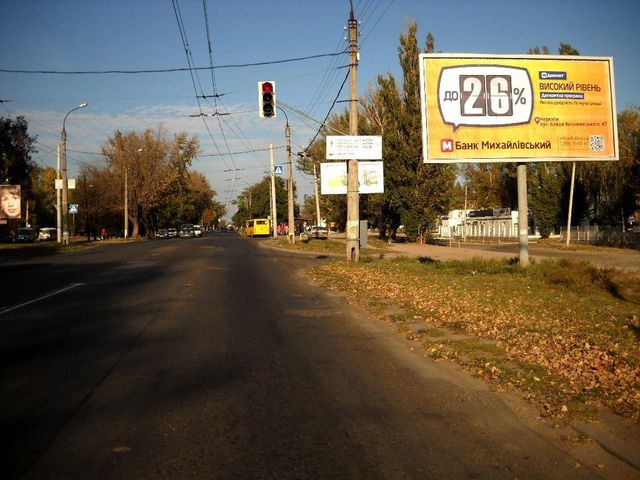 Щит 6x3,  Смелянское шоссе, (перед автовокзалом)