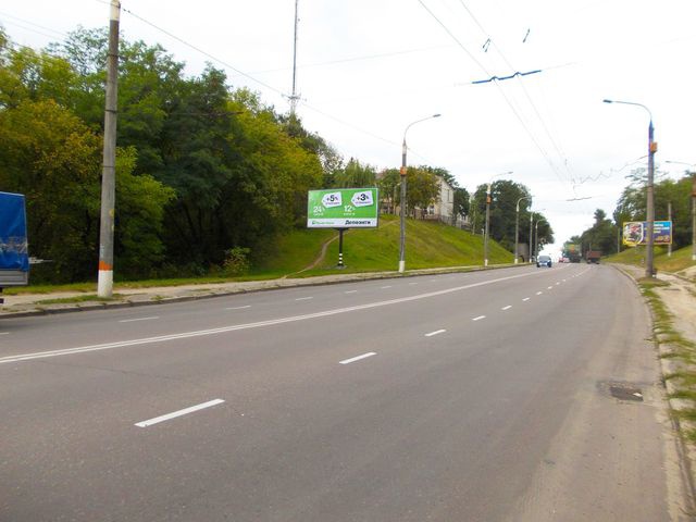 Щит 6x3,  Харитоненко вул. ( в районі моста) в центр