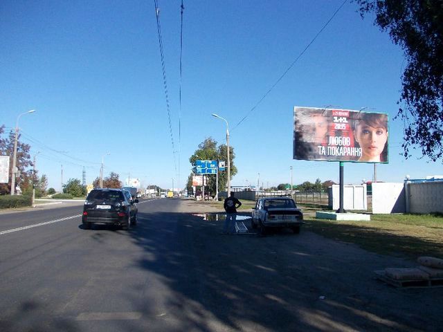 Щит 6x3,  Ровенская ул., (въезд в Луцк) (напротив АЗС "БРСМ",200 м. к АЗС "Укрпетроль")