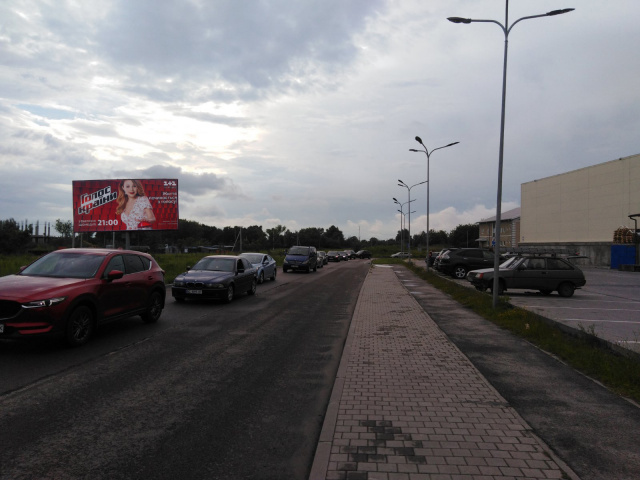 Щит 6x3,  Кульпарківська вул. ( ТЦ Victoria Gardens )