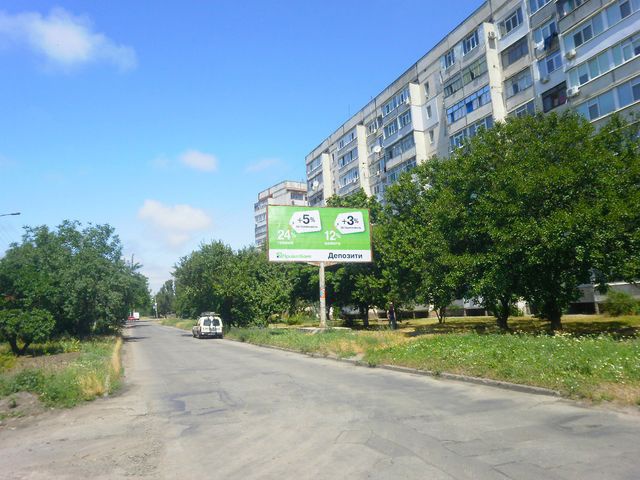 Щит 6x3,  Софіївська вул., 44 (100 м. від супермаркету "Сільпо")