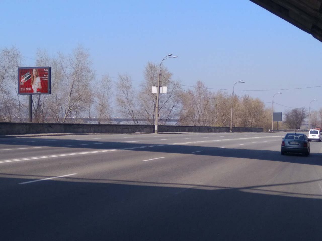 Скролл 3.14x2.3,  Дніпровська набережна вул., за залізничним мостом